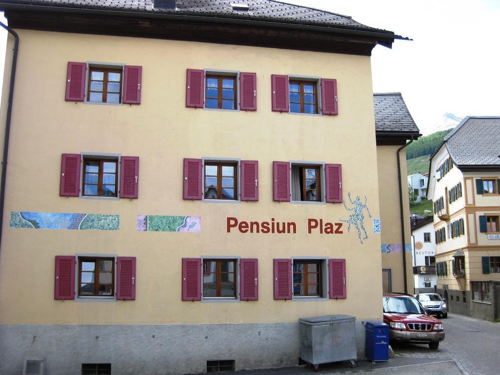 Pensiun Garni Plaz Hotel Scuol Exterior foto