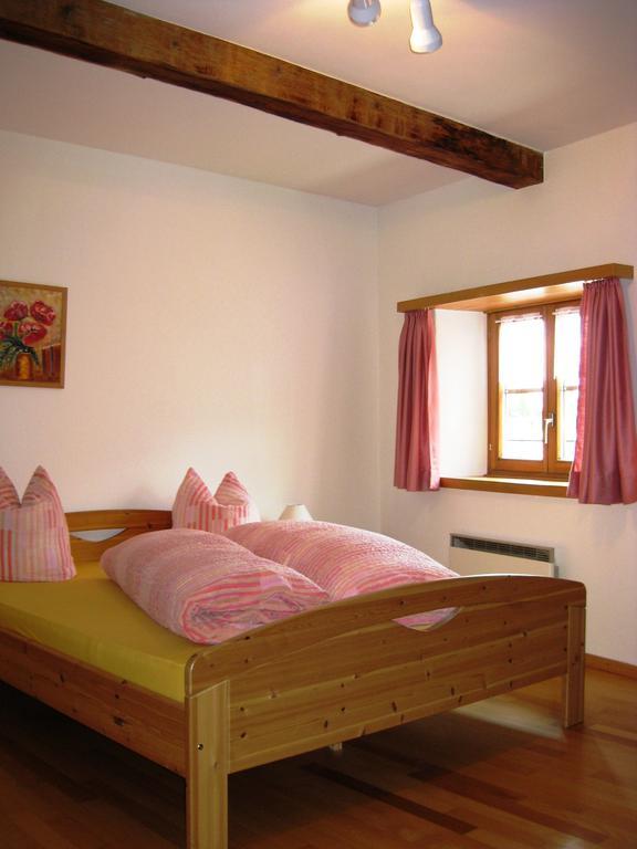 Pensiun Garni Plaz Hotel Scuol Quarto foto